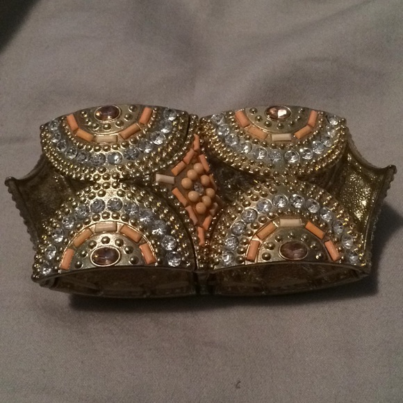 Gold and coral cuff bracelet - Picture 2 of 4